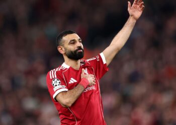 Salah encerra ciclo de nove anos no Liverpool cercado de recordes
