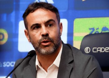 Artur Jorge falou sobre o momento ruim do Cruzeiro na temporada