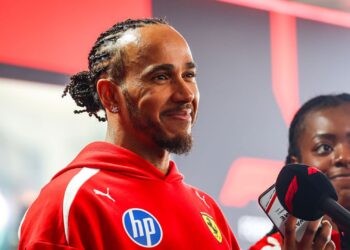 Lewis Hamilton busca sua primeira vitória com a Ferrari na Fórmula 1