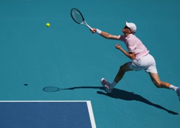 Sinner derrotou Tiafoe e garantiu vaga na semifinal do Miami Open