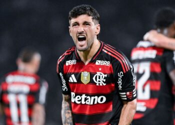 Rubro-Negro supera o Fluminense nos pênaltis e solta o grito de campeão carioca pela 40ª vez no Maracanã
