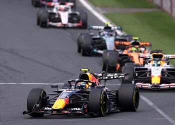 GP da Arábia Saudita: Paddock da F1 aguarda decisão oficial sobre segurança no Oriente Médio