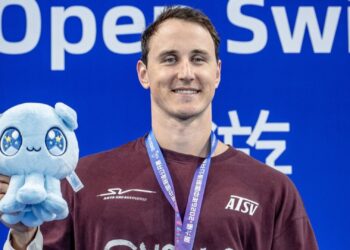 Cameron McEvoy celebra marca histórica de 20s88 que encerrou o reinado de 16 anos de Cesar Cielo