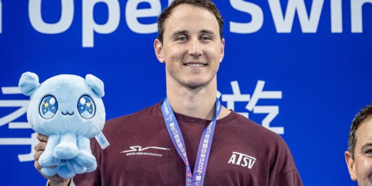 Cameron McEvoy celebra marca histórica de 20s88 que encerrou o reinado de 16 anos de Cesar Cielo