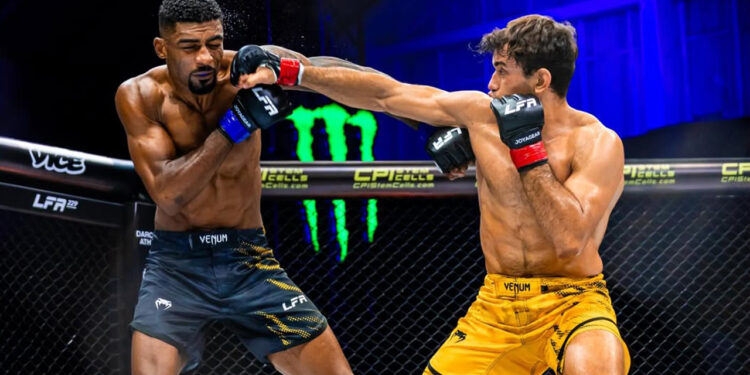 Richard Martins mandou Vanderlei Soul Glo para a lona - Foto: Divulgação/LFA Brasil