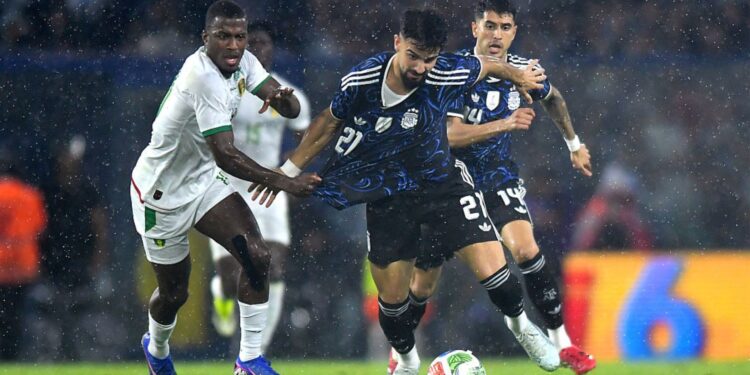 Flaco López em jogo da Argentina