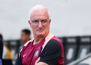 Dorival Jr não vence há seis jogos no Corinthians