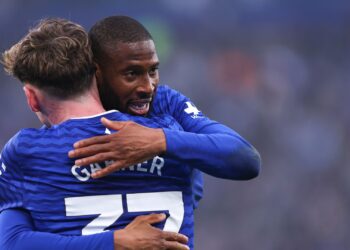 Beto marcou dois gols na vitória do Everton contra o Chelsea
