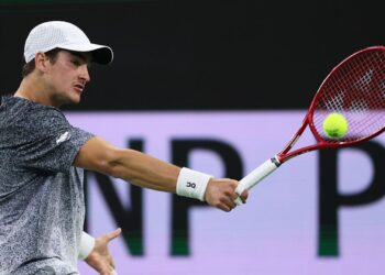 João Fonseca durante partida em Indian Wells