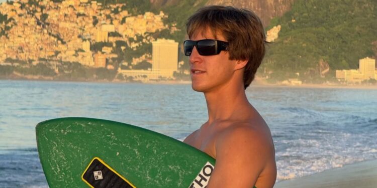 Lucas Fink conquistou quatro títulos mundiais de skimboard em sequência