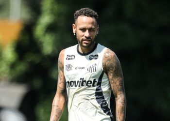 Neymar no CT Rei Pelé