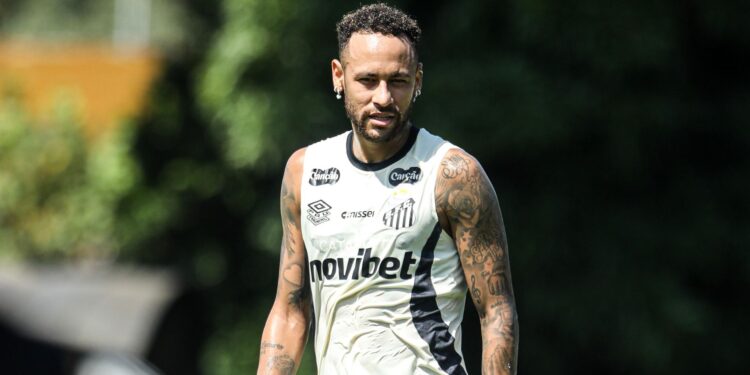 Neymar no CT Rei Pelé