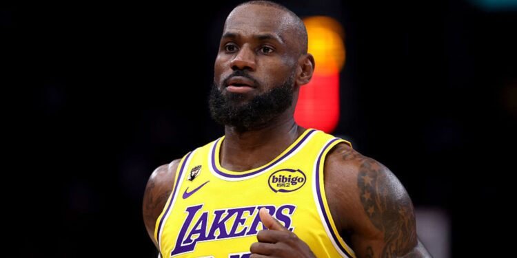 LeBron durante jogo da NBA