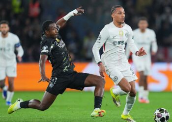 Lance do jogo entre PSG e Chelsea