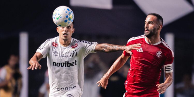 Thiago Maia durante jogo contra o Santos
