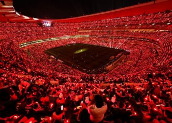 Torcedor morre antes de jogo no Azteca