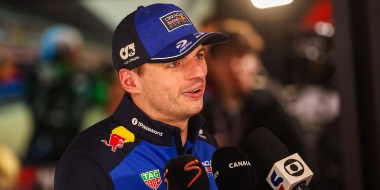 Verstappen terminou o GP da China muito irritado