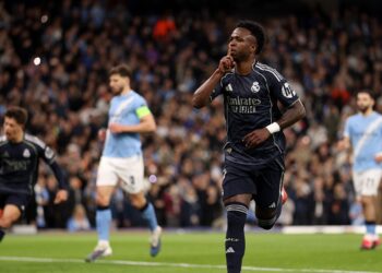 Vini Jr comemorando gol contra o City