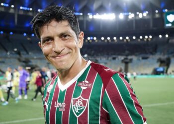 Germán Cano voltou a atuar depois de desfalcar o Fluminense por mais de cinco meses