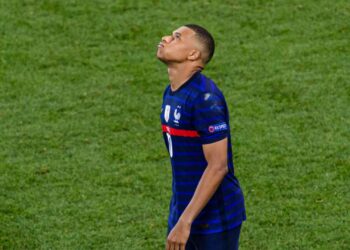 Mbappé perdeu o pênalti decisivo na eliminação da França diante da Suíça na Euro de 2021