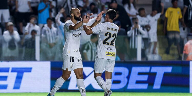 Thaciano marcou o gol da vitória do Santos sobre o Remo