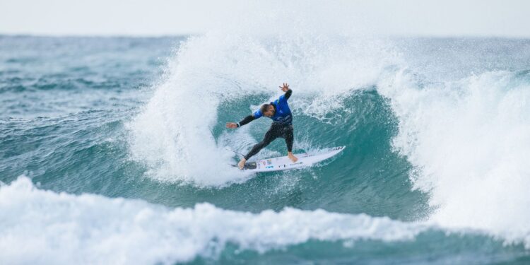 Alejo Muniz foi o segundo brasileiro a avançar de fase em Bells Beach
