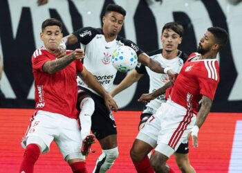 Corinthians e Internacional não balançaram as redes na Neo Química Arena