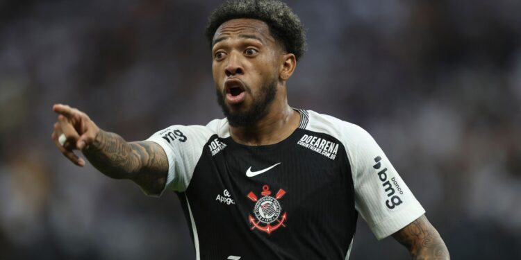 Martínez detonou Dorival Júnior e indicou que treinador foi o pivô de sua saída do Corinthians