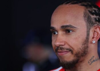 Lewis Hamilton elogiou o novo regulamento da F1