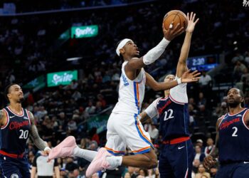 Shai Gilgeous-Alexander anotou 20 pontos na vitória do Thunder sobre os Clippers