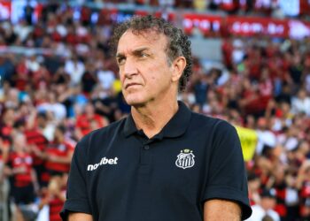 Santos foca em maratona de quatro jogos na Vila Belmiro para subir na tabela