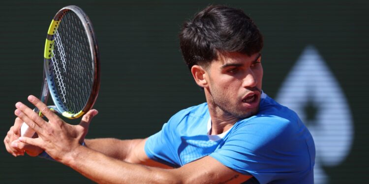 Carlos Alcaraz não dá chances a Bublik e avança com autoridade em Monte Carlo