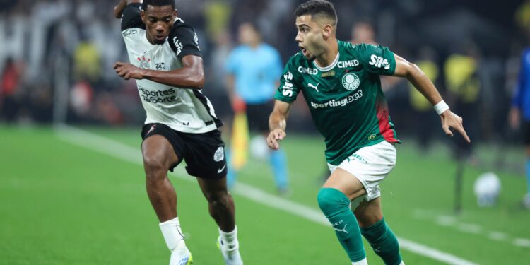 Corinthians e Palmeiras empataram em 0 a 0 neste domingo, na Neo Química Arena