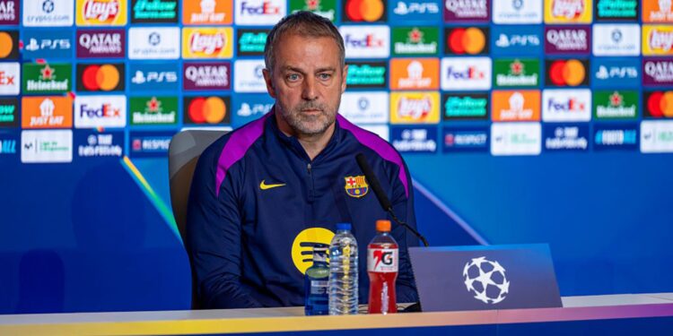 Hansi Flick falou sobre o duelo entre Barcelona e Atlético de Madrid pela Liga dos Campeões