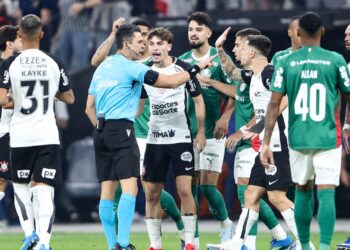 Corinthians aguarda julgamento no STJD que pode resultar em portões fechados e desfalques importantes