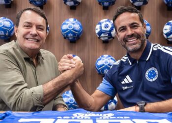 Técnico Artur Jorge renova contrato com o Cruzeiro até 2030