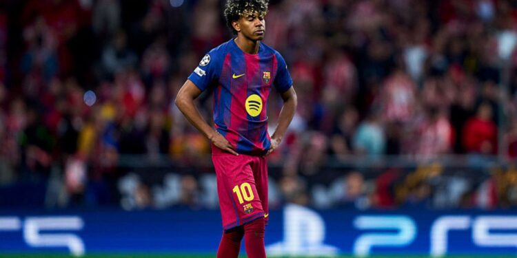 Lamine Yamal marcou o primeiro gol do Barcelona diante do Atlético de Madrid