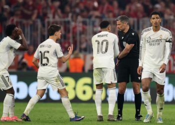 Vini Jr perdeu a paciência com Bellingham e protagonizou discussão ríspida na Allianz Arena