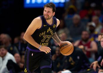 Luka Doncic foi o cestinha da temporada regular da NBA