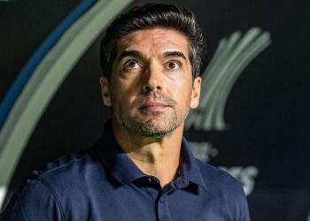 Abel Ferreira destaca força do Palmeiras diante do Sporting Cristal