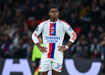 Endrick entra na mira do Arsenal após brilhar com gols e assistências no Lyon