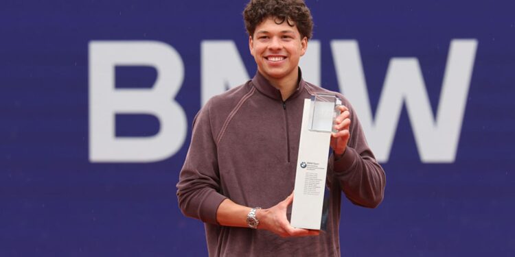 Ben Shelton venceu o italiano Flavio Cobolli na final do ATP 500 de Munique