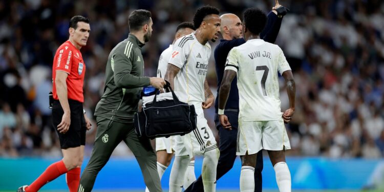 Militão sente desconforto em jogo do Real Madrid, mas exames descartam lesão grave e garantem zagueiro na Copa