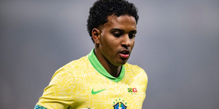 Rodrygo sofreu uma ruptura no ligamento e encabeça lista de craques que perderão o Mundial de 2026