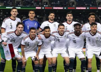 Com a força de sua torcida e o comando de Javier Aguirre, os anfitriões buscam o topo em 2026