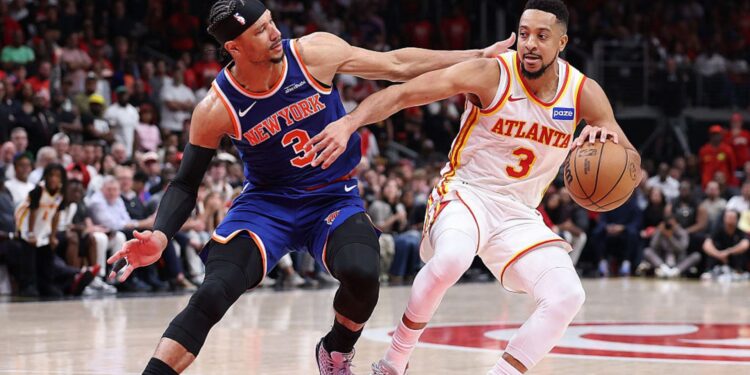 CJ McCollum foi o destaque dos Hawks na vitória sobre os Knicks