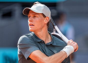 Jannik Sinner estreou com vitória no Masters 1000 de Madrid