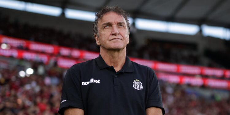Cuca não gostou nada do resultado do Santos