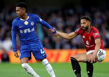 Cunha e Estevão em duelo na Premier League