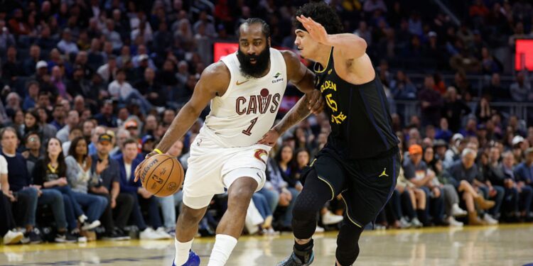 Gui Santos durante jogo contra Cavaliers
